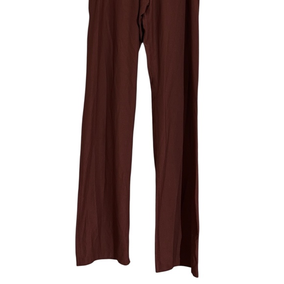 Patagonia Women’s Burgundy Straight Leg Athletic | Outdoor Pants Sz-S - Picture 3 of 6